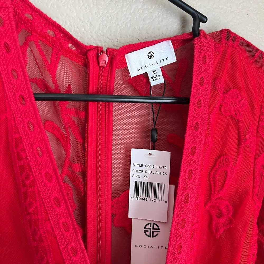 Red romper - Picture 3 of 6